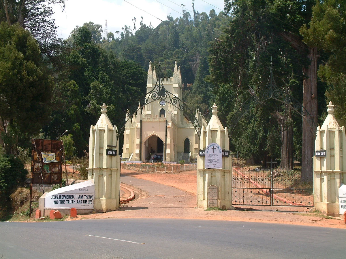 सेंट स्टीफंस चर्च के बारे में जानकारी - St.stephen\'s Church in Hindi