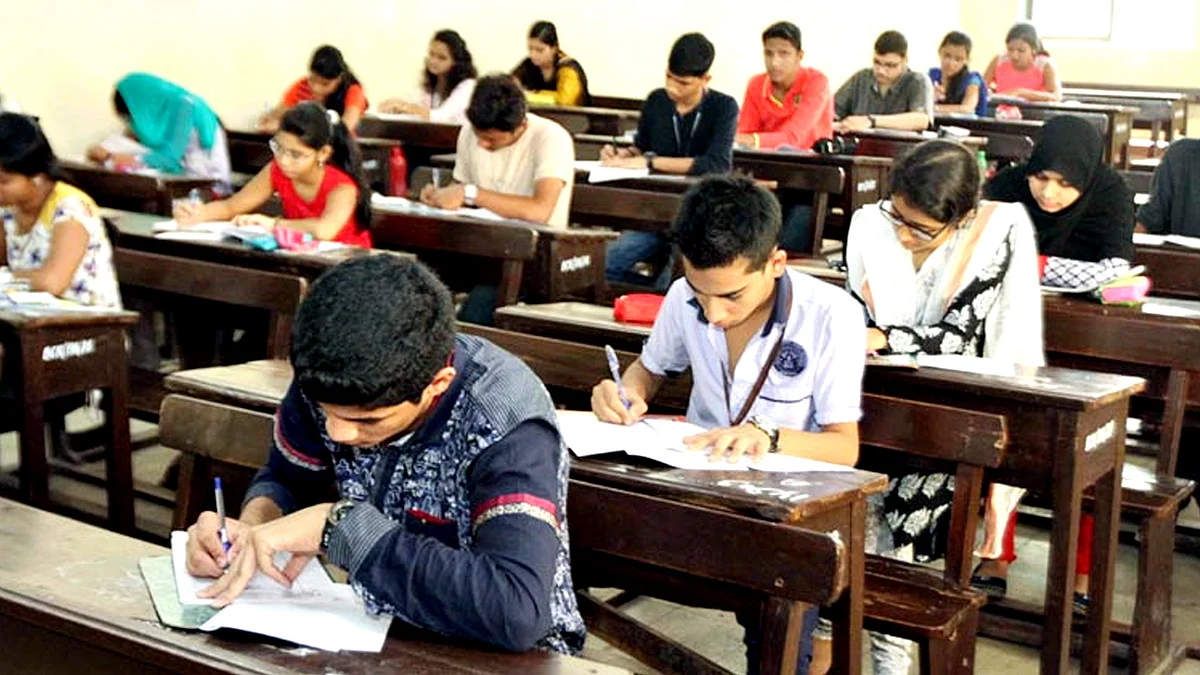सरकार ले सकती है यह बड़ा फैसला- 8वीं तक के बच्चों को दिया जाए जनरल प्रमोशन