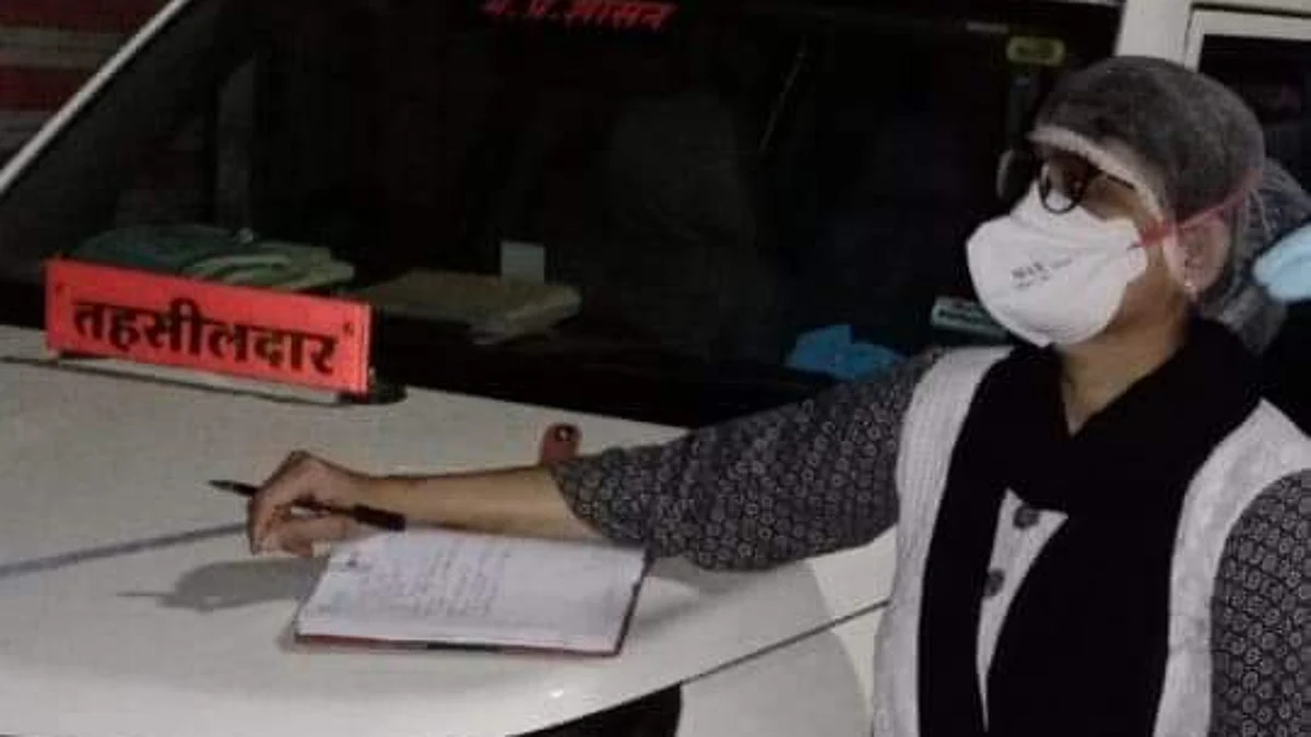 तहसीलदार मधु नायक की कार्रवाई, कांग्रेस नेता समेत 2 पर मामला दर्ज