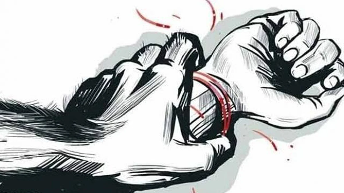UP के मथुरा में चलती बस में महिला के साथ रेप मामलेे पर पुलिस के उड़े होश