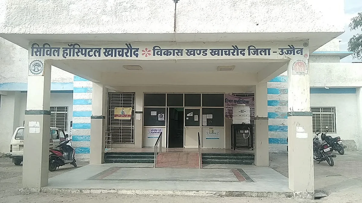 स्वास्थ्य कर्मियों के साथ मारपीट डॉक्टर को मारने का प्रयास, प्रकरण दर्ज