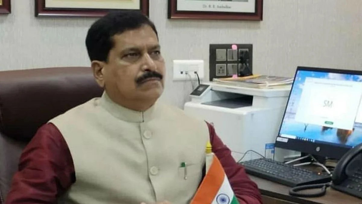 कर्नाटक: रेल राज्य मंत्री सुरेश अंगड़ी का कोरोना के चलते निधन