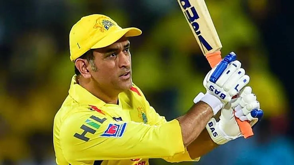 IPL: गौतम गंभीर बोले हैरान हूं धोनी 7वें नंबर पर बल्लेबाजी करने उतरे