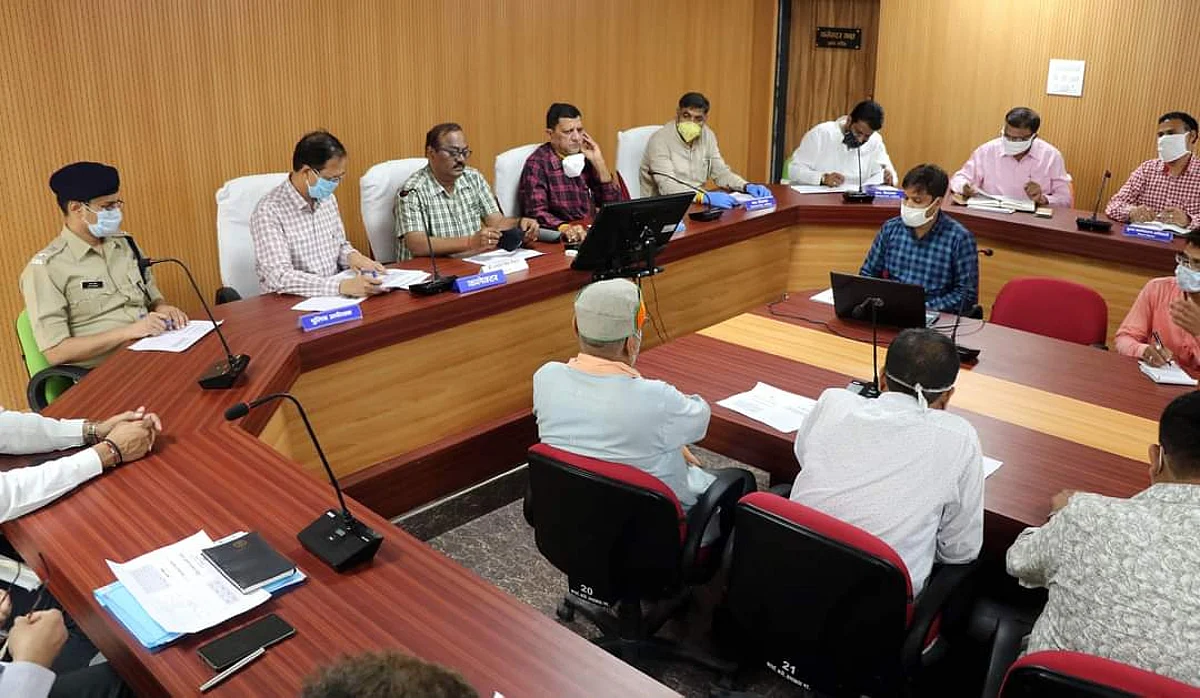 नरसिंहपुर में संक्रमण रोकने के लिए जिला आपदा प्रबंधन समिति ने लिए अहम फैसले