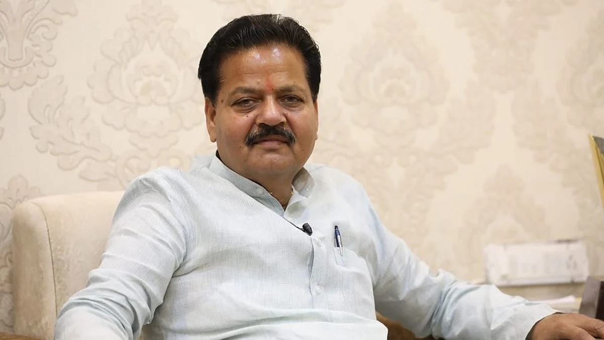 कांग्रेस ने राजनीतिक फायदों के लिए की थी पंचायतों में तोड़ मरोड़: पूर्व मंत्री रामपाल