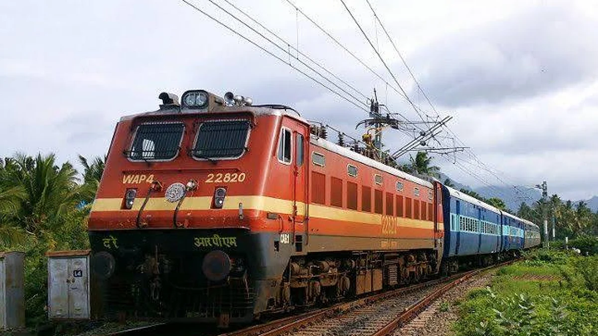 अब पंजाब मेल समेत कई स्पेशल ट्रेनें दौड़ेंगी पटरी पर, रेलवे ने की घोषणा