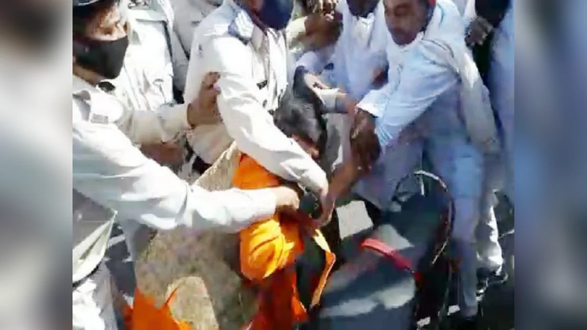 गांधी जयंती पर देखने को मिली हिंसा, कांग्रेसियों ने BJP कार्यकर्ता को पीटा