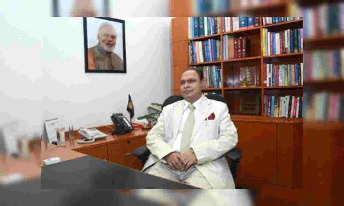 दिल्ली यूनिवर्सिटी के वाइस चांसलर को राष्ट्रपति ने किया सस्पेंड