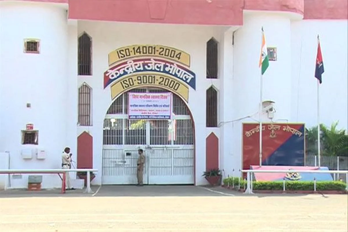 अब इंतजार खत्म! MP की जेलों में बंद कैदियों से परिजन 1 नवंबर से मिल सकेंगे