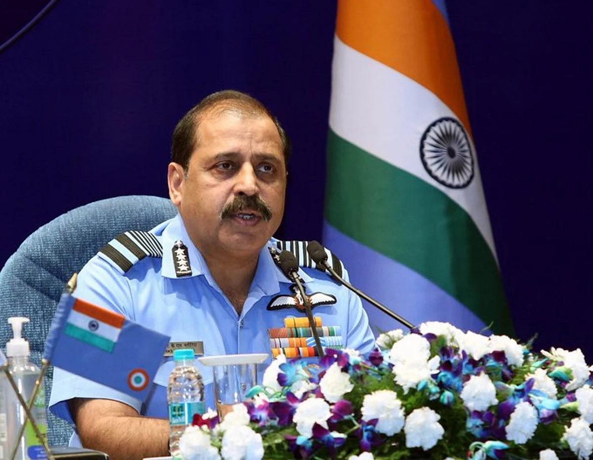 लद्दाख:सीमा विवाद के बीच IAF चीफ RKS भदौरिया का चीन-पाकिस्तान को कड़ा संदेश
