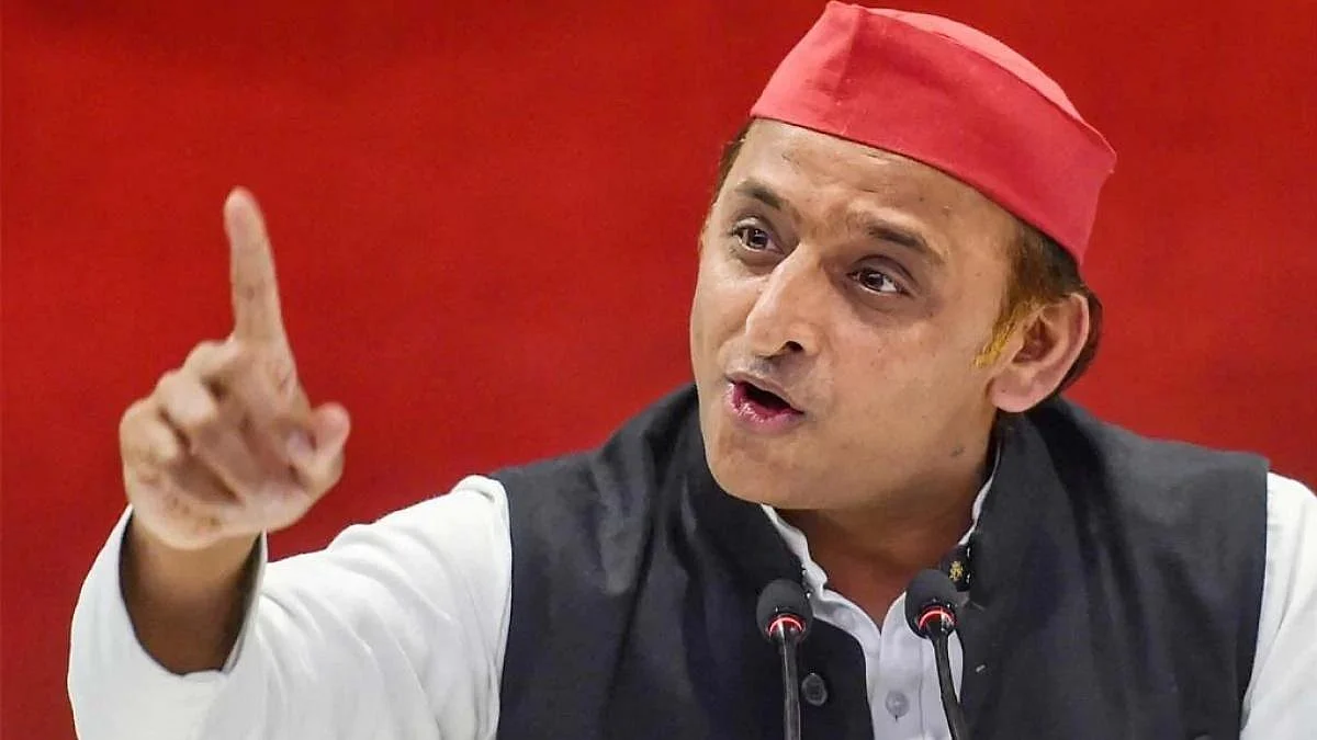 बिहार में बेईमानी और यूपी में धोखे से जीता चुनाव: अखिलेश