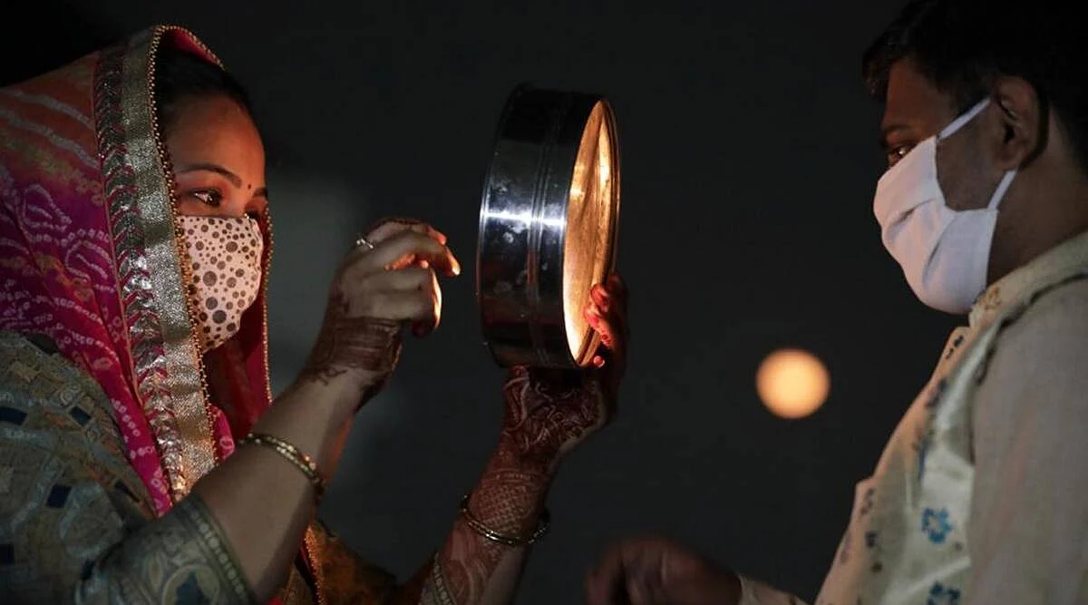 इंदौर : शहर कोरोना के कारण में बड़े पैमाने पर नहीं हुआ करवाचौथ सेलिब्रेशन