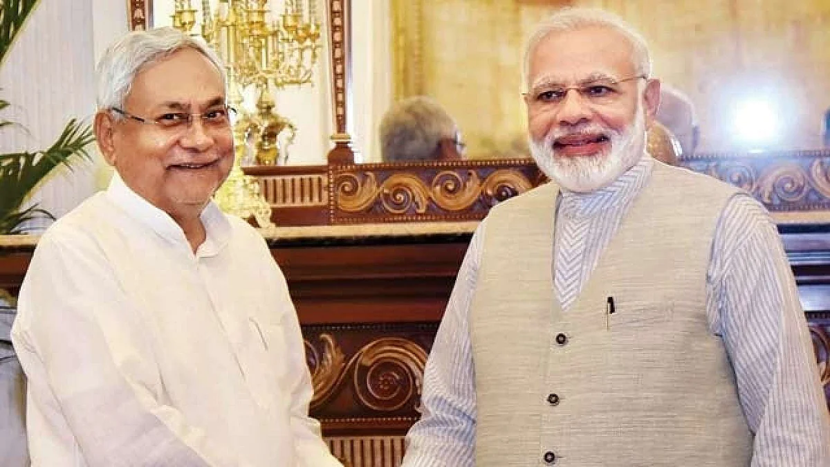 बिहार के CM पद की शपथ के बाद नीतीश कुमार को बधाई देने का तांता