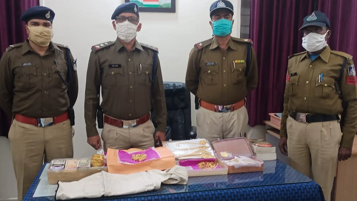 छिंदवाड़ा: पुलिस की बड़ी कार्रवाई, 3 KG सोने के साथ व्यक्ति को किया गिरफ़्तार