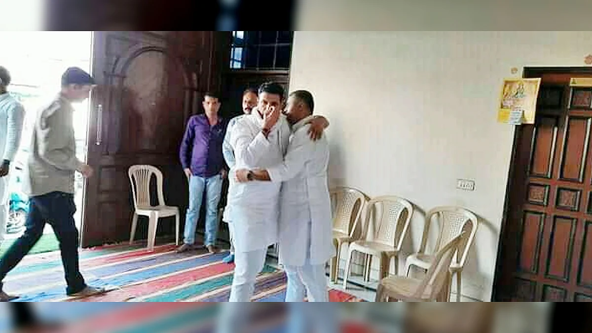 पूर्व MLA विनोद डागा के परिवार को सांत्वना देने पहुंचे नेता पटवारी और चौधरी