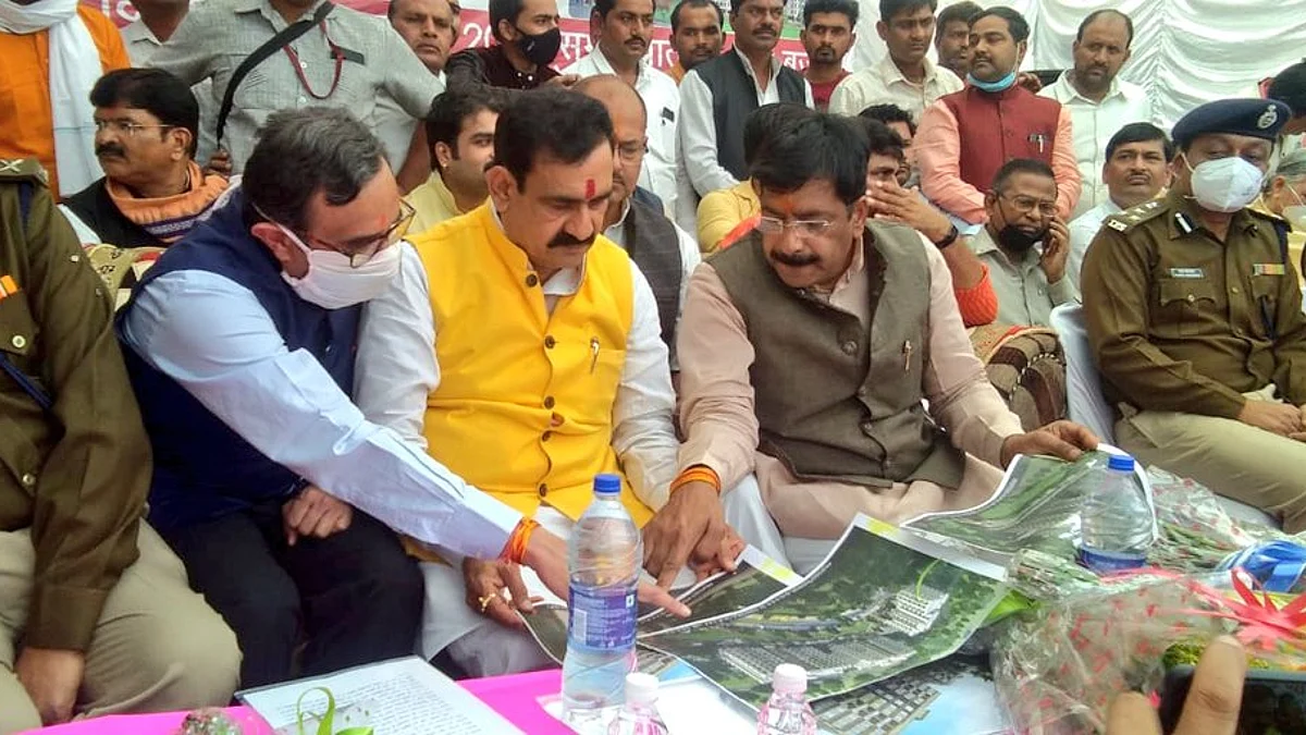 दतिया: प्रदेश के गृह मंत्री मिश्रा ने सरकारी पुलिस आवास का किया शिलान्यास