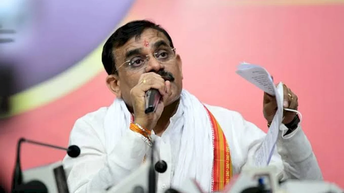 MP: कभी EVM पर तो कभी प्रशासन पर आरोप लगाना कांग्रेस की पुरानी आदत है-शर्मा