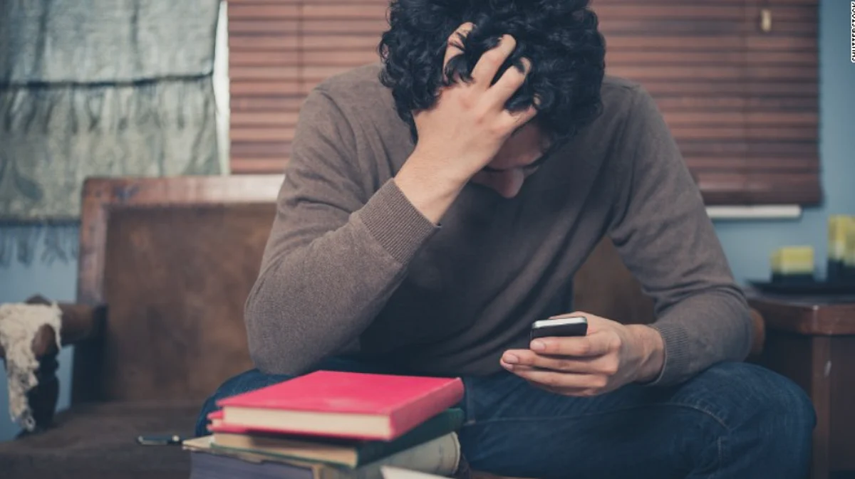 हमारी 'खुशी' आखिर चली कहां गई, हम खुश नहीं हैं तो क्यों नहीं हैं?