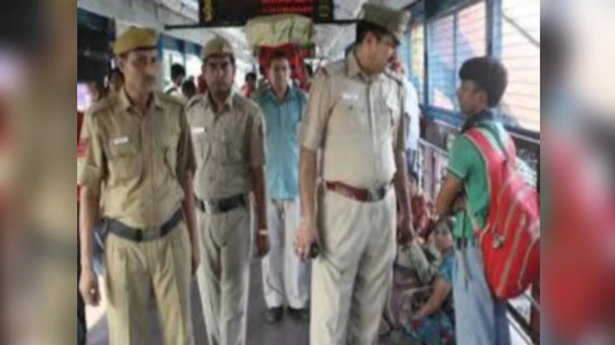 RPF की सतर्कता से बची दो नाबालिग प्रेमियों की जिंदगी, परिजनों को सौंपा