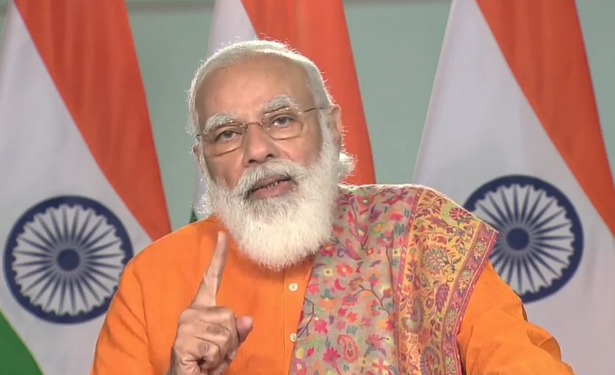 गुजरात को PM मोदी की एक और सौगात, घोघा-हजीरा के बीच रोपैक्स फेरी सेवा शुरू