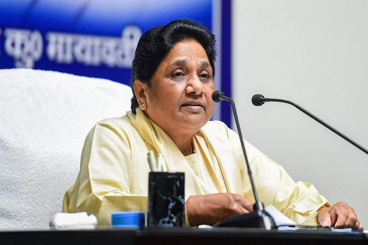उपराष्ट्रपति चुनाव में NDA उम्मीदवार को देंगी वोट
