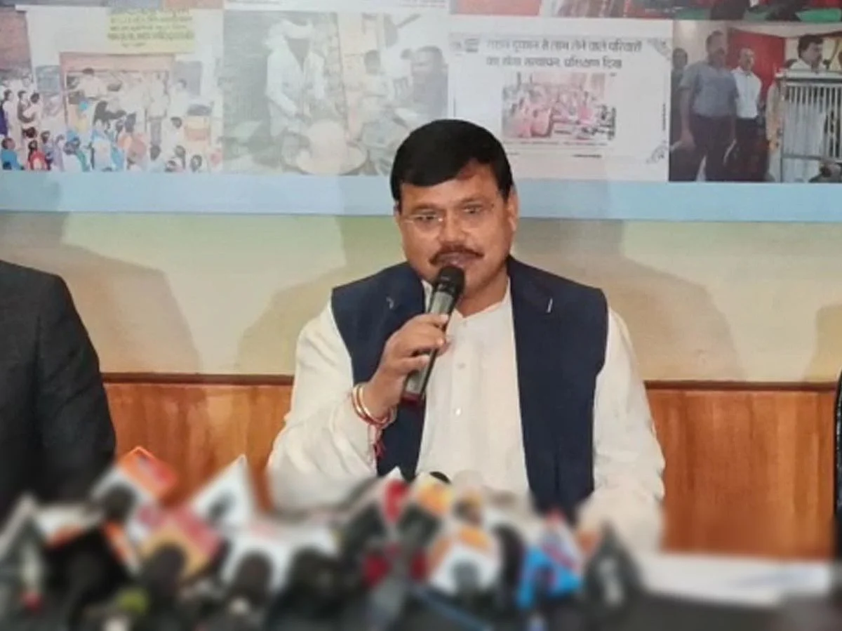 समाधान योजना का लाभ उठाएं उपभोक्ता : मंत्री प्रद्युम्न सिंह तोमर