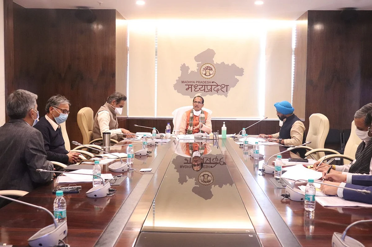 सांची को प्रथम सोलर सिटी बनाने के लिए कार्यों की गति बढ़ाएं : शिवराज सिंह
