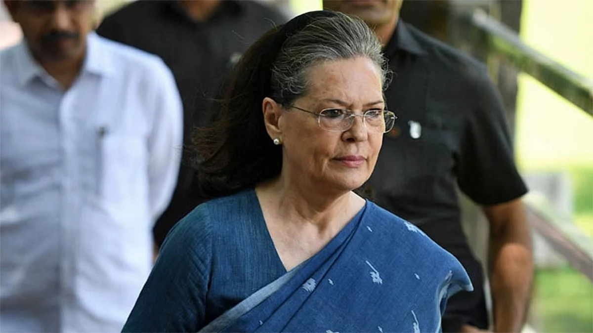 अधीर अपनी गलती के लिए मांग चुके हैं माफी : सोनिया