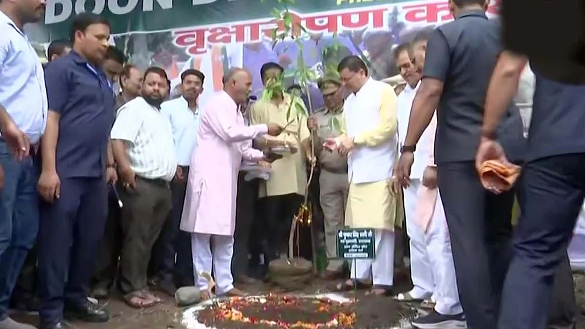 उत्तराखंड के CM धामी ने वृक्षारोपण को लेकर दिया महत्वपूर्ण संदेश