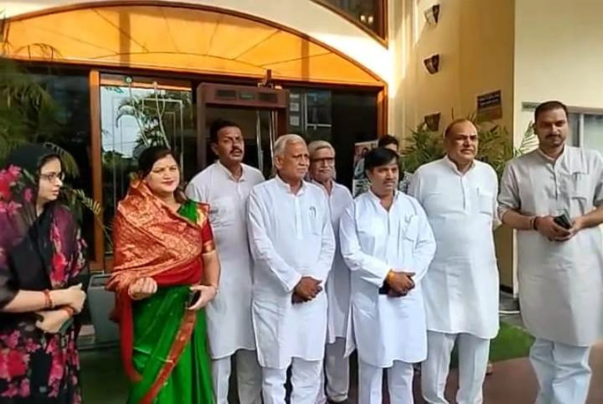 सभापति बनाने की रणनीति के लिए कांग्रेस पार्षदों की हुई बैठक