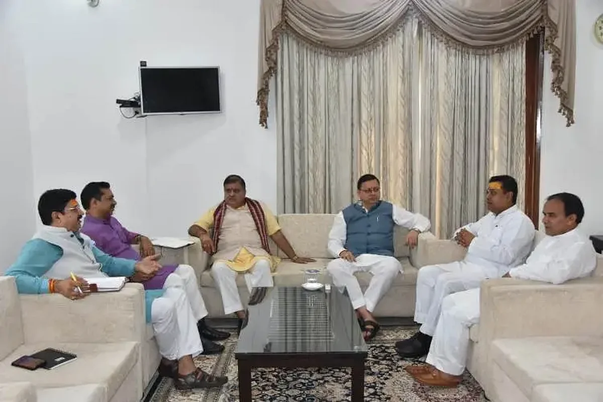 पात्रा ने धामी और संगठन नेताओं के साथ की बैठक