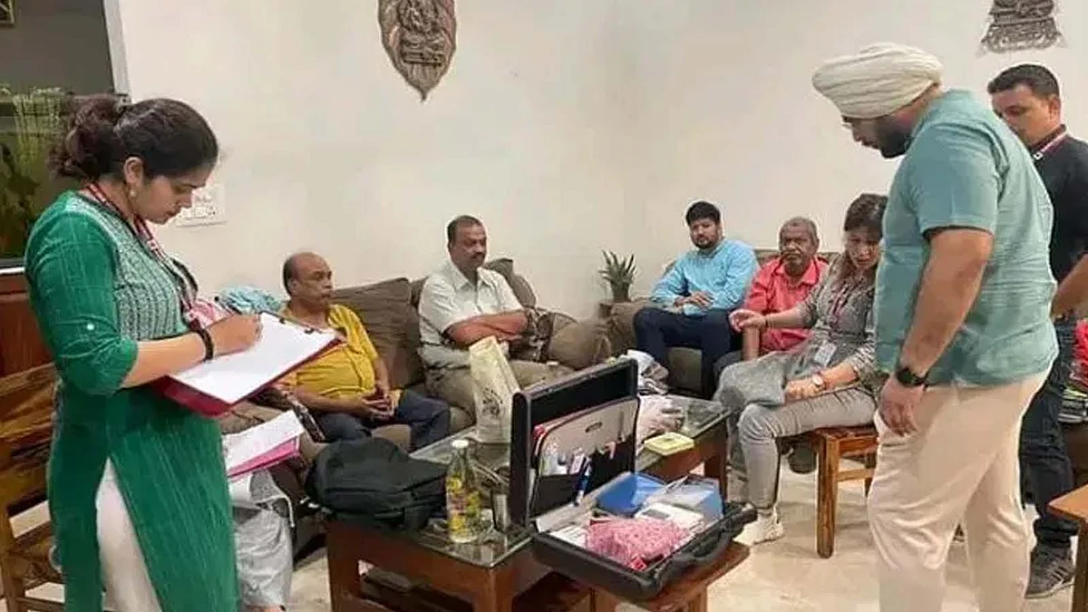 EOW ने जबलपुर में नगर निगम के सहायक यंत्री के घर पर मारा छापा