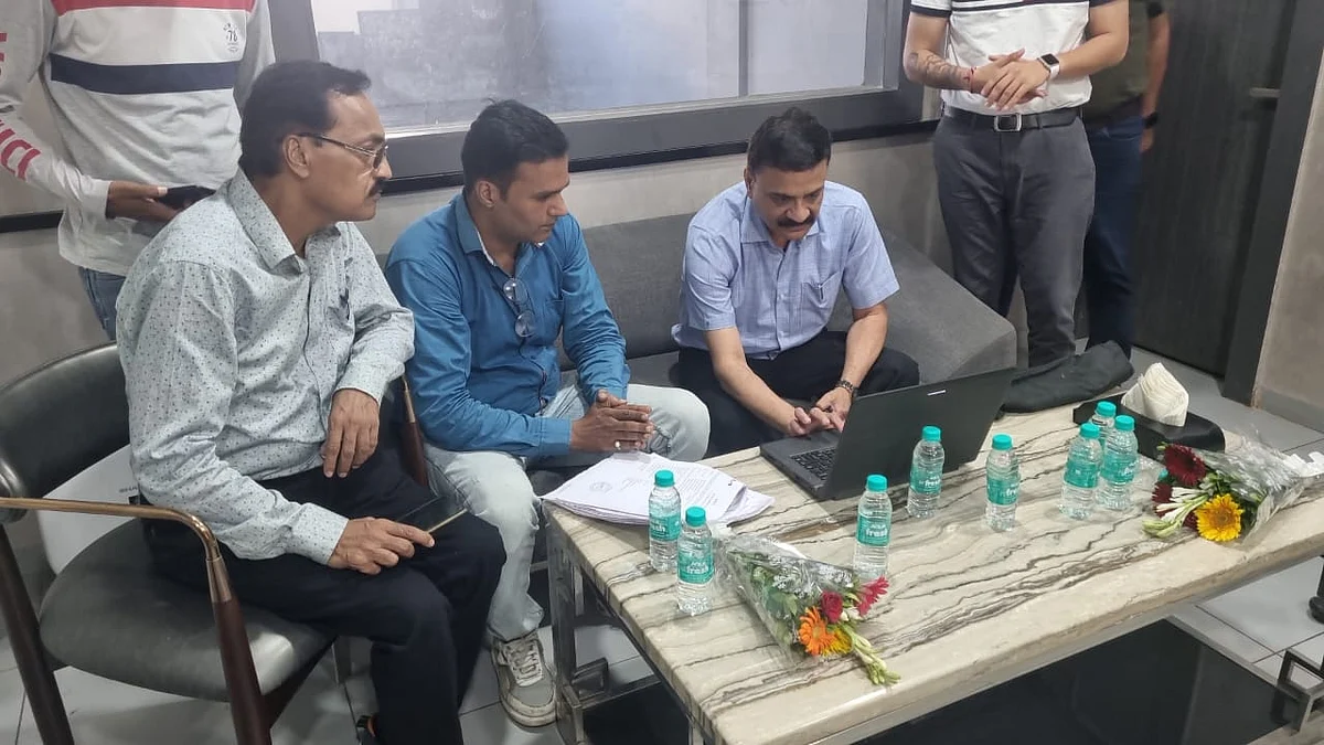 वाहन पोर्टल शुरू होने में अभी लग सकता है 4 दिन का समय