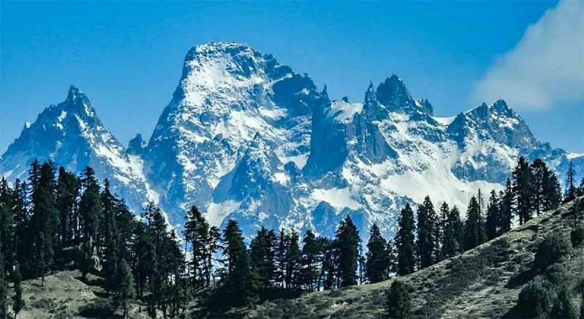 मलाणा चोटी फतह करने निकले चार ट्रैकर लापता, तलाश जारी