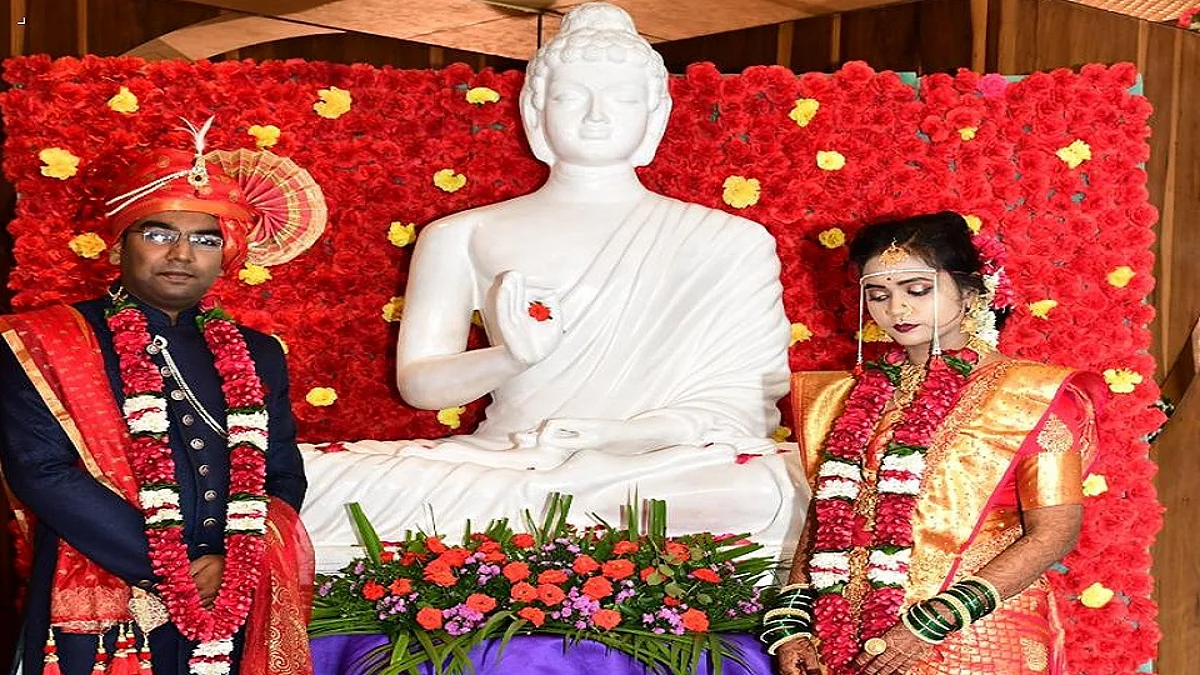 लग्नातील अतिरिक्त खर्च टाळून गायकवाड कुटुंबियांचा कौतुकास्पद उपक्रम