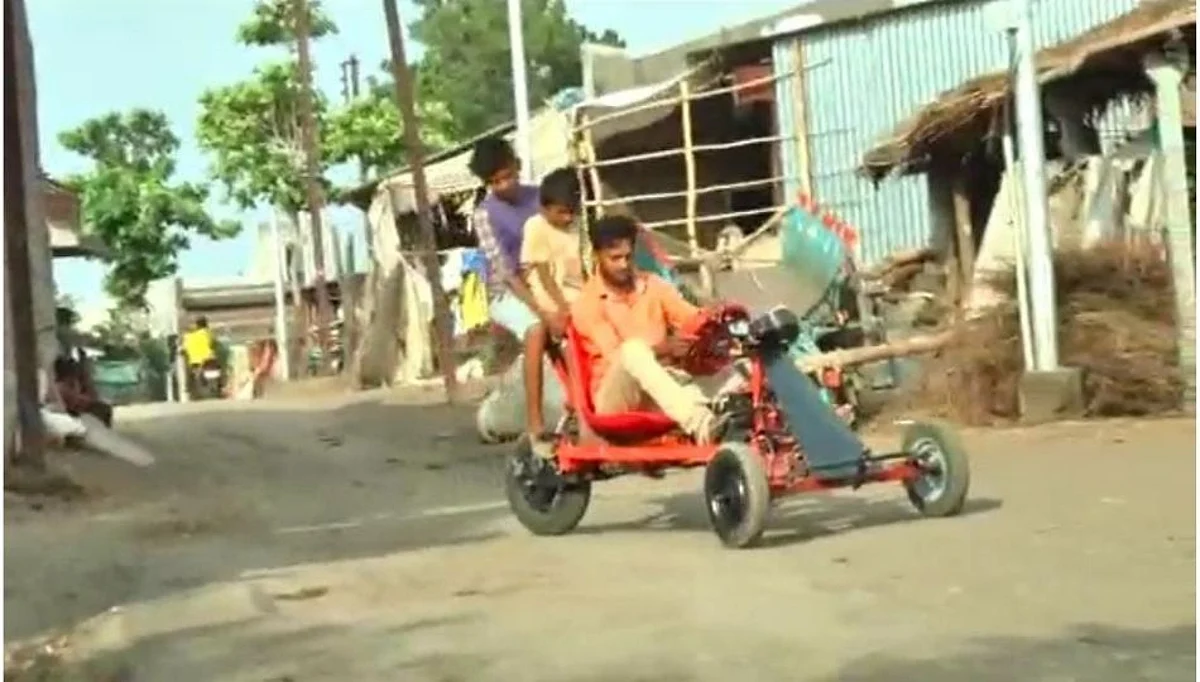 युवकाचा देशी जुगाड..कार धावते एक रूपयात ५० किमी