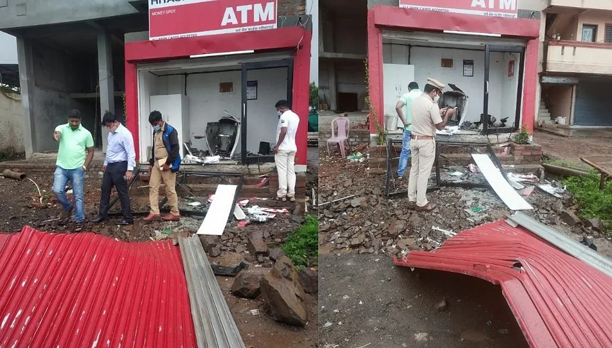 धक्कादायक! MIDC मध्ये स्फोटकं लावून ATM मशीन फोडले