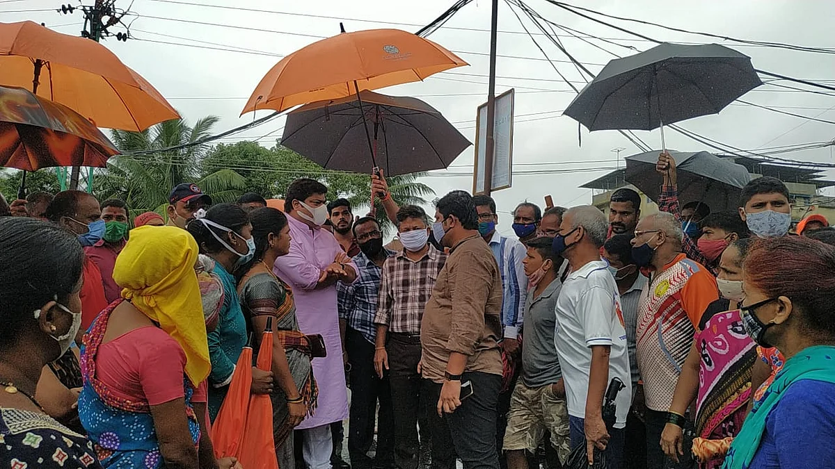 मनसे आमदार राजू पाटील यांनी घेतला दिवा शहरातील कामांचा आढावा...