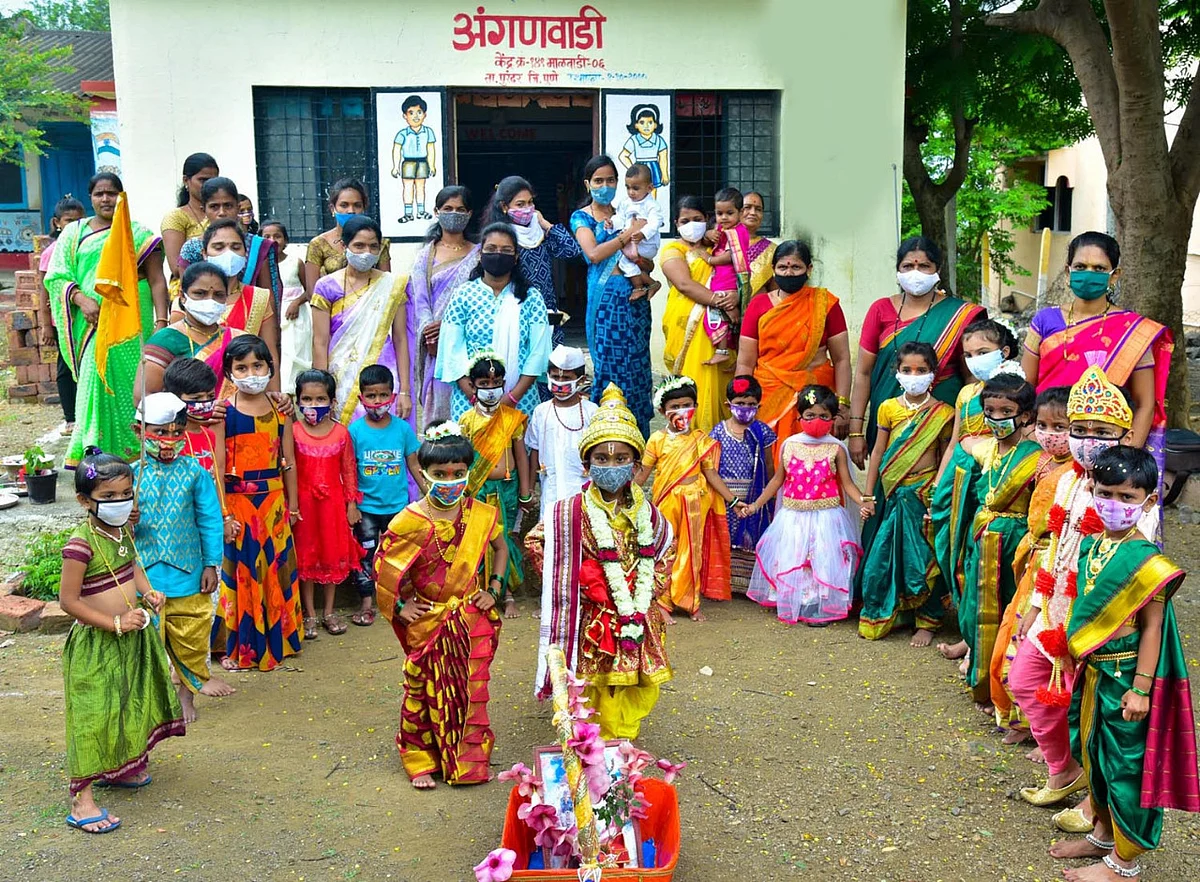 पुरंदरमध्ये घडले पंढरीचे दर्शन, बालवारकऱ्यांनी काढली पालखी
