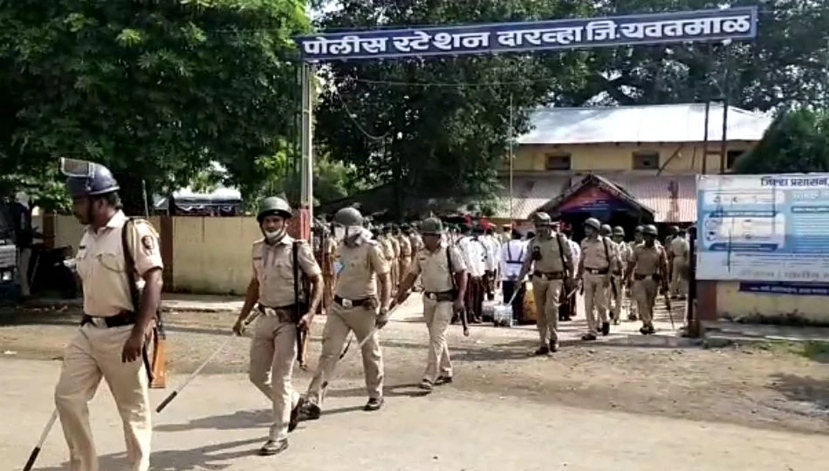 दगडफेकीनंतर दारव्हात जमावबंदी लागू, शहरात तणावपूर्ण शांतता