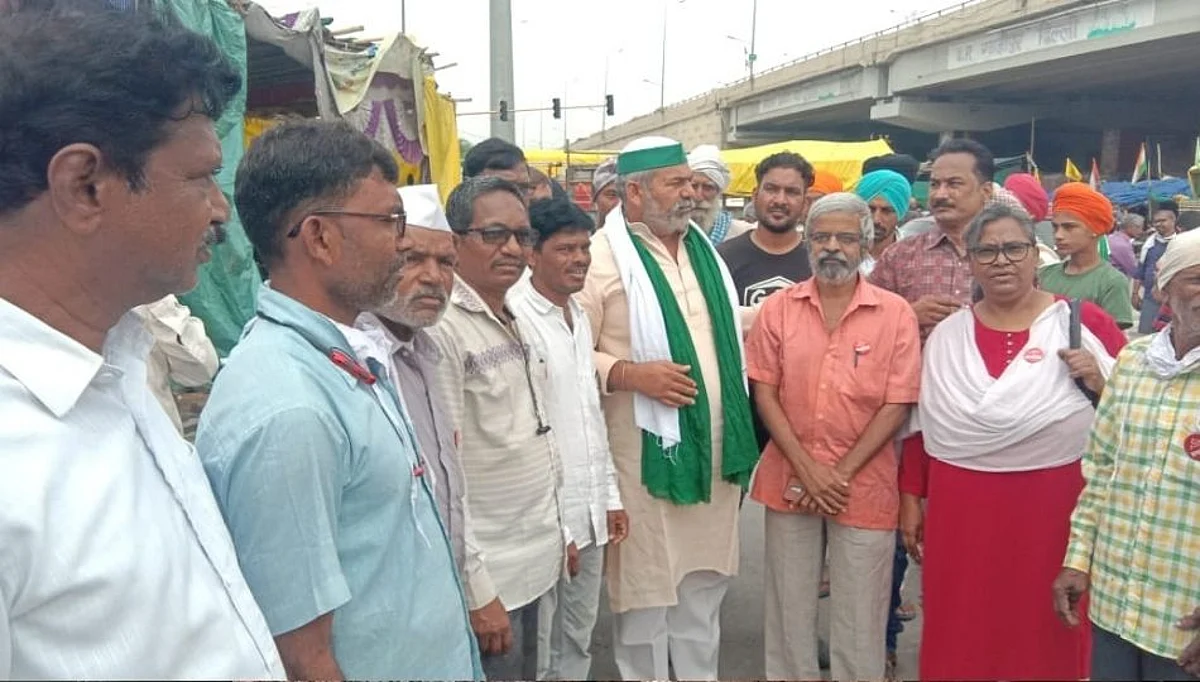 सत्यशोधक शेतकरी संघटनेच्या पदाधिकाऱ्यांची दिल्ली येथील आंदोलनाला भेट