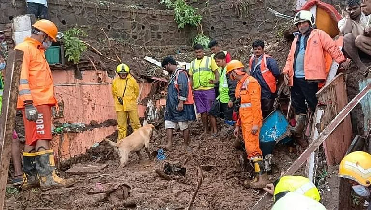 Mumbai wall collapse |लग्नाच्या तयारीसाठी रात्री जागले म्हणून वाचले