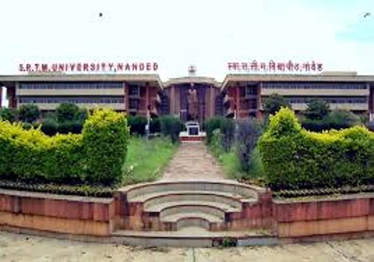 नांदेडच्या स्वारातीम विद्यापीठाच्या परीक्षा पुढे ढकलल्या