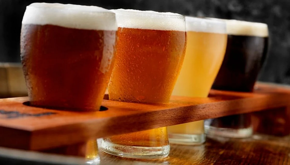 चाेरट्यांचा पाचव्यांदा लाखाेंच्या दारुवर डल्ला; Beer Bar मालकाची चिंता वाढली