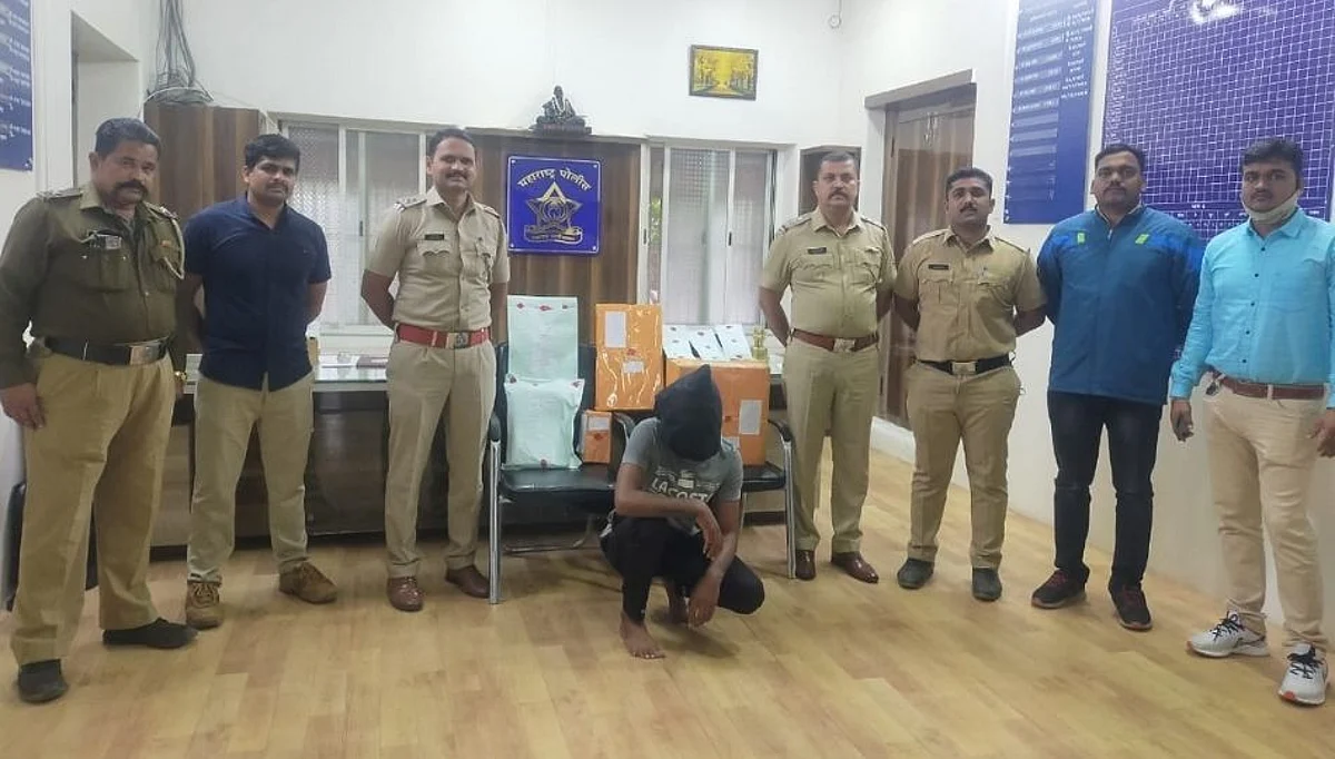 एटीएम फोडणारा आरोपी बनावट नोटाही छापत होता, पोलिसांनी साहित्य केले जप्त