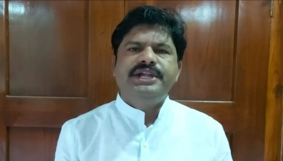 महाज्योती संस्थेला ‘येड्याची जत्रा अन् खुळ्याची चावडी’ करून टाकले - आ. पडळकर