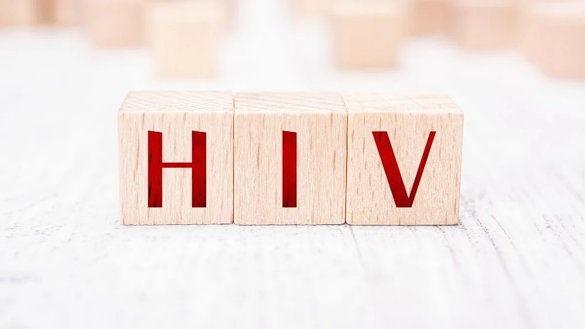 Breaking : रक्तपेढीतील रक्तातून चिमुकलीला HIV ची बाधा!