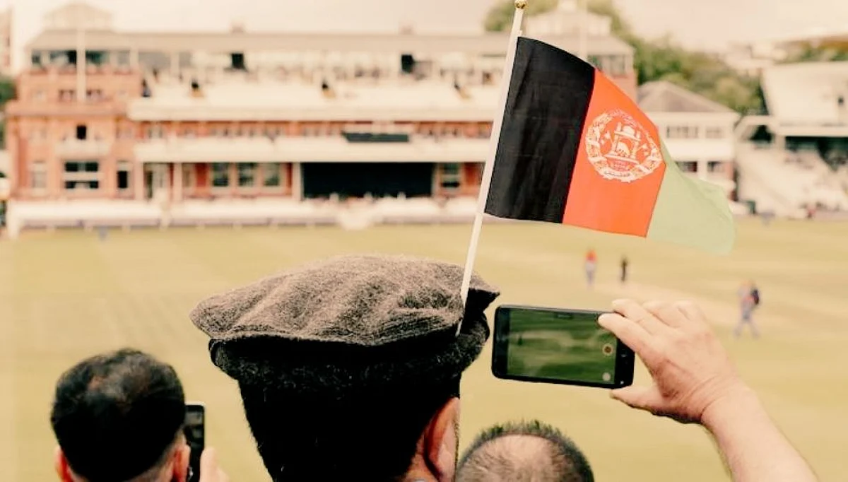 अफगाण महिलांना क्रिकेट खेळण्याची परवानगी नाही दिली तर...