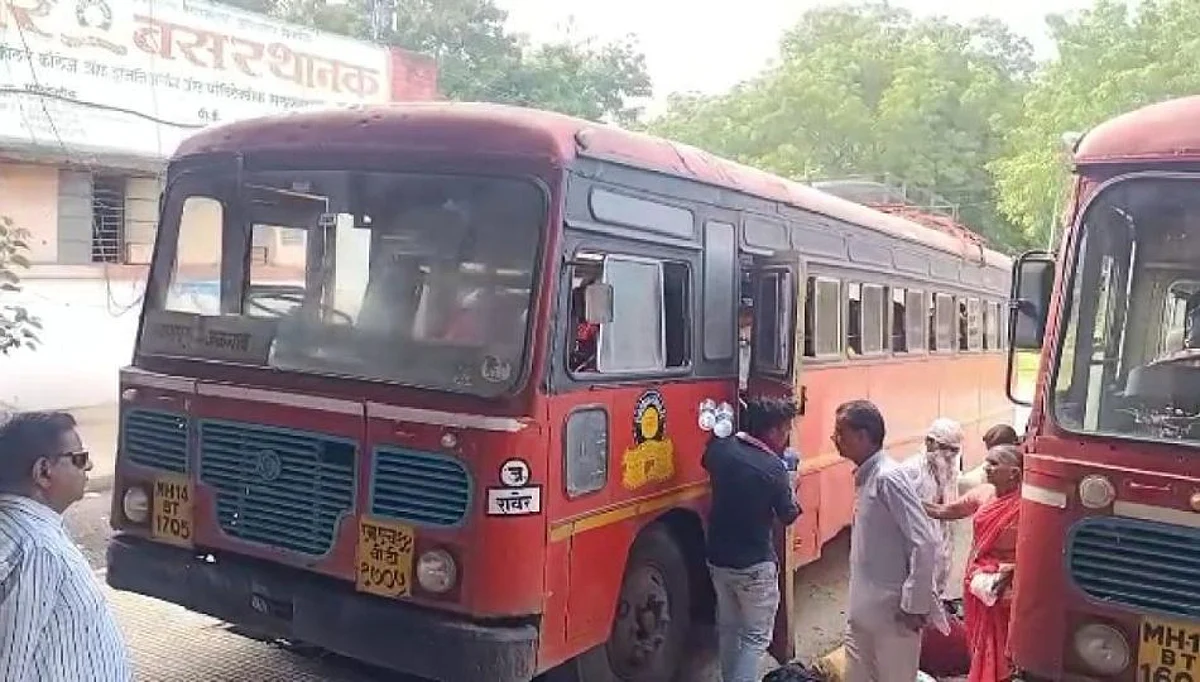 दीड वर्षानंतर मध्यप्रदेशात महाराष्ट्राची लालपरी रवाना