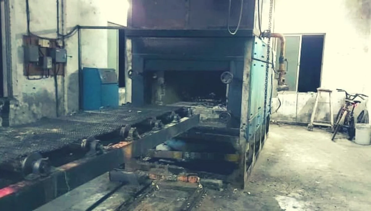 मीरा भाईंदरमध्ये मरणानंरही यातना कायम; पालिकेच्या ढिसाळ कारभाराचा नागरिकांकडून संताप